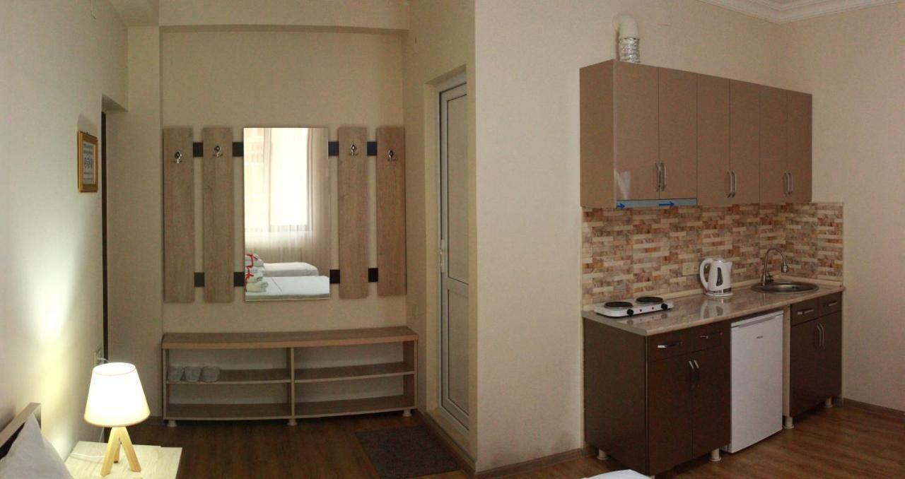 Hotel Tao Batoumi Extérieur photo