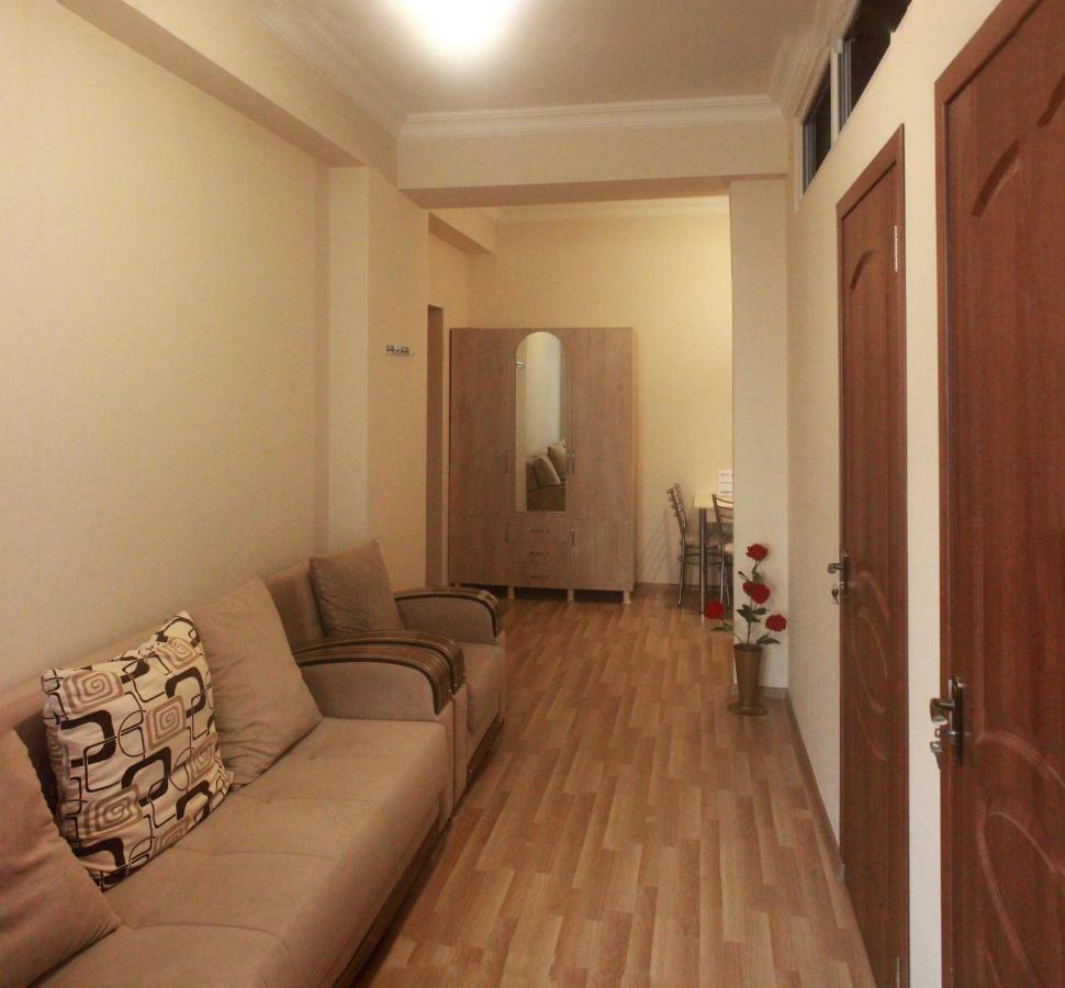 Hotel Tao Batoumi Extérieur photo
