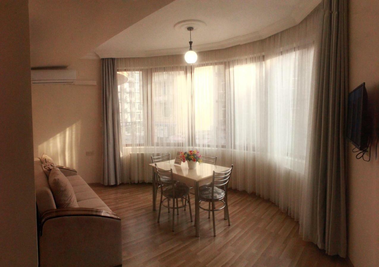 Hotel Tao Batoumi Extérieur photo