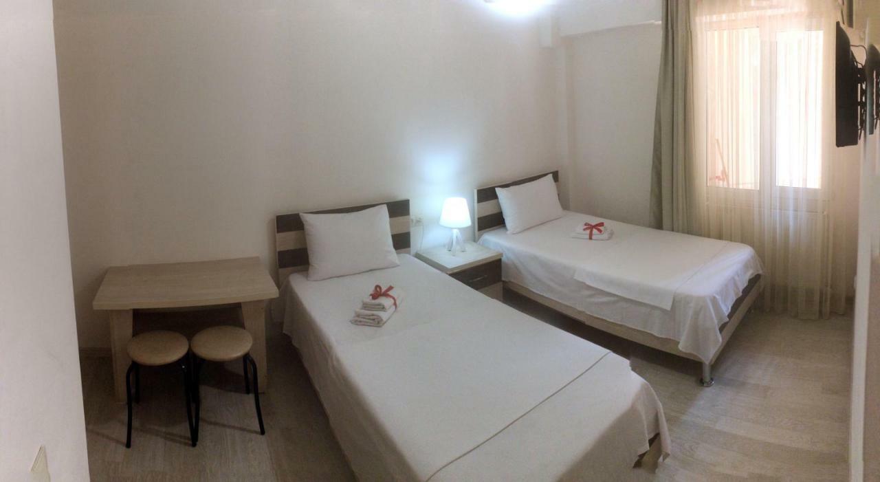 Hotel Tao Batoumi Extérieur photo