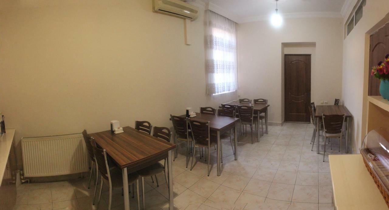 Hotel Tao Batoumi Extérieur photo